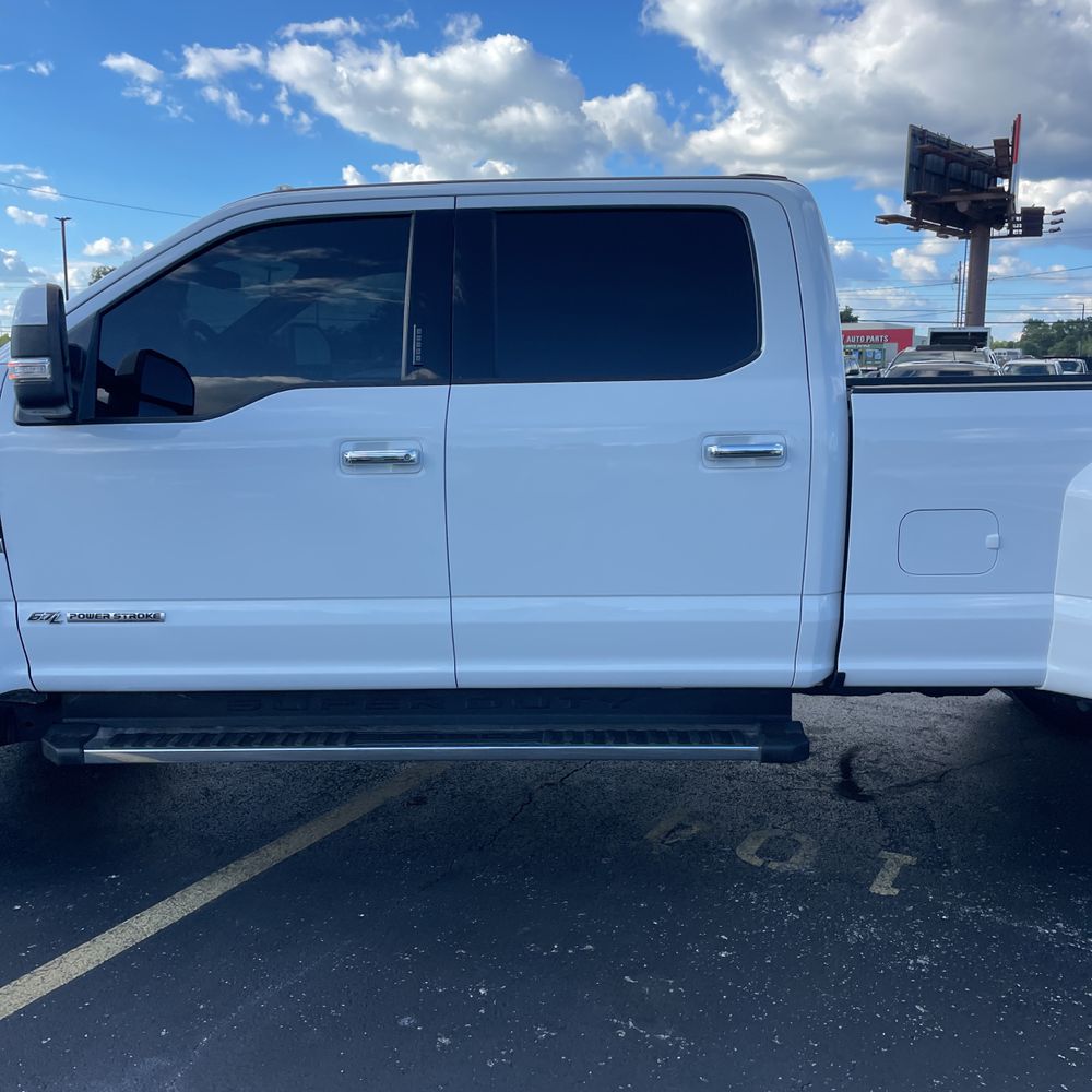 2022 Ford F-350 Super Duty Lariat