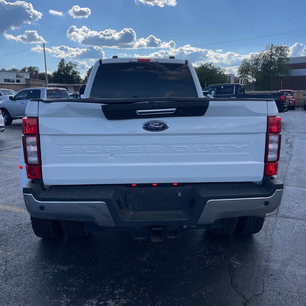 2022 Ford F-350 Super Duty Lariat