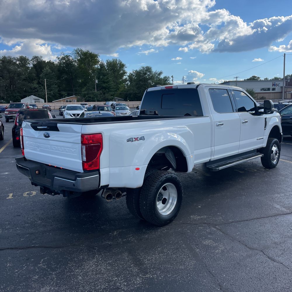 2022 Ford F-350 Super Duty Lariat
