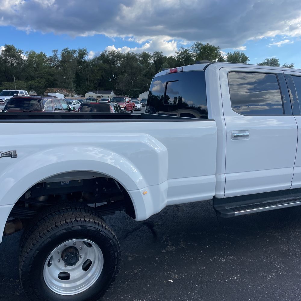 2022 Ford F-350 Super Duty Lariat