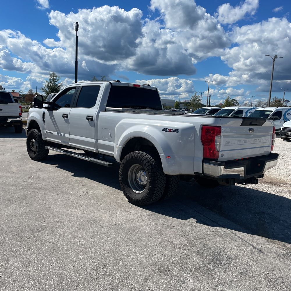 2022 Ford F-350 Super Duty XL