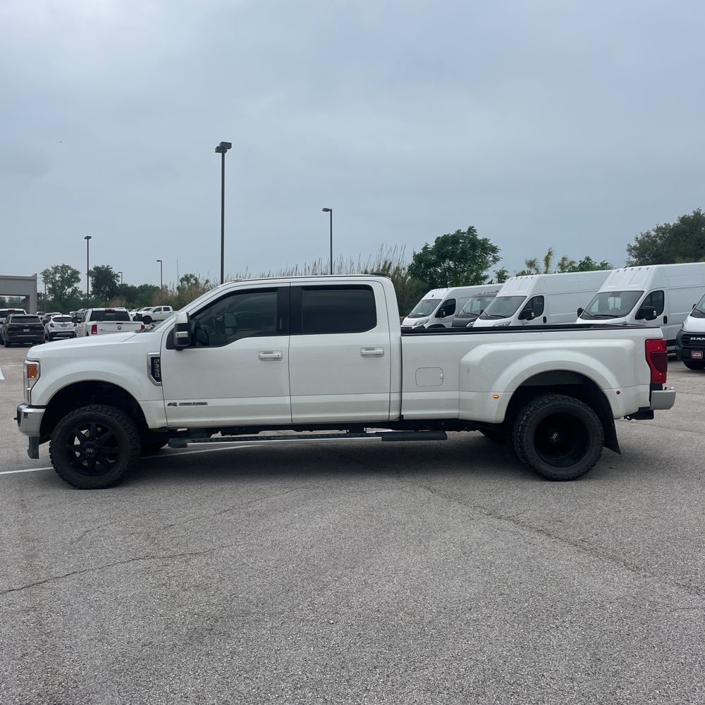 2021 Ford F-350 Super Duty Lariat