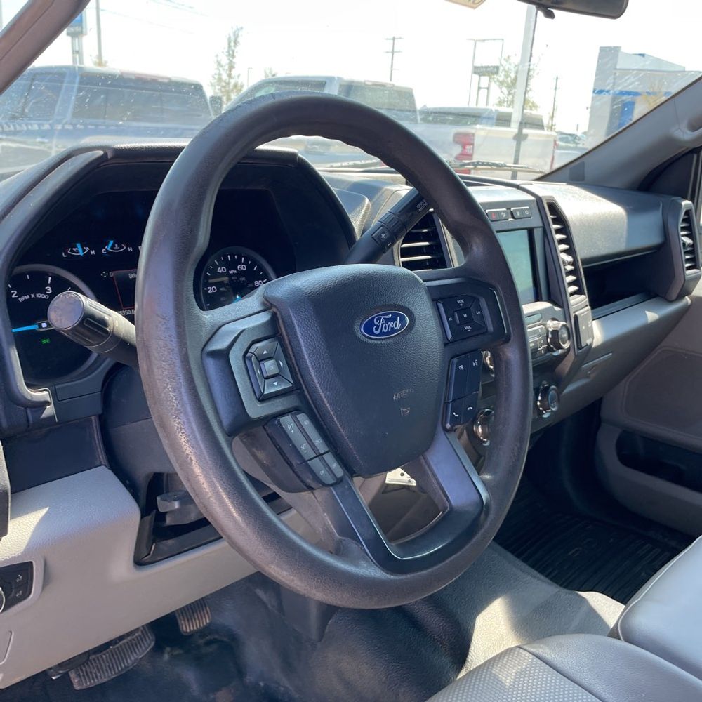 2022 Ford F-350 Super Duty XL