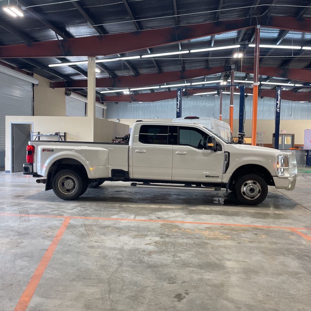 2024 Ford F-350 Super Duty Lariat
