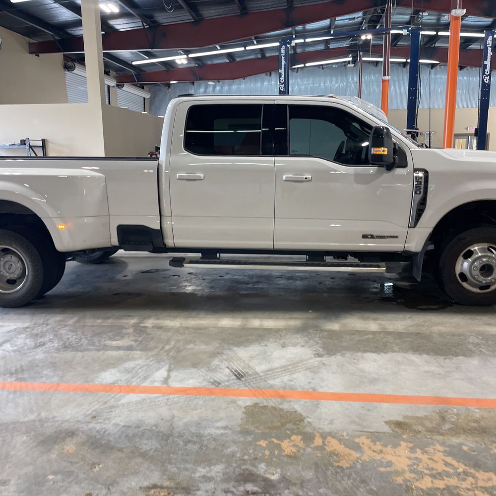 2024 Ford F-350 Super Duty Lariat