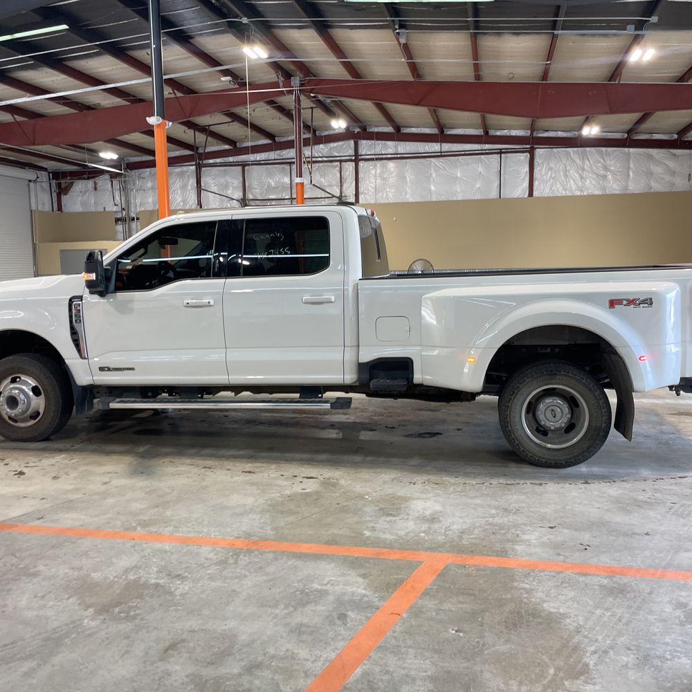 2024 Ford F-350 Super Duty Lariat