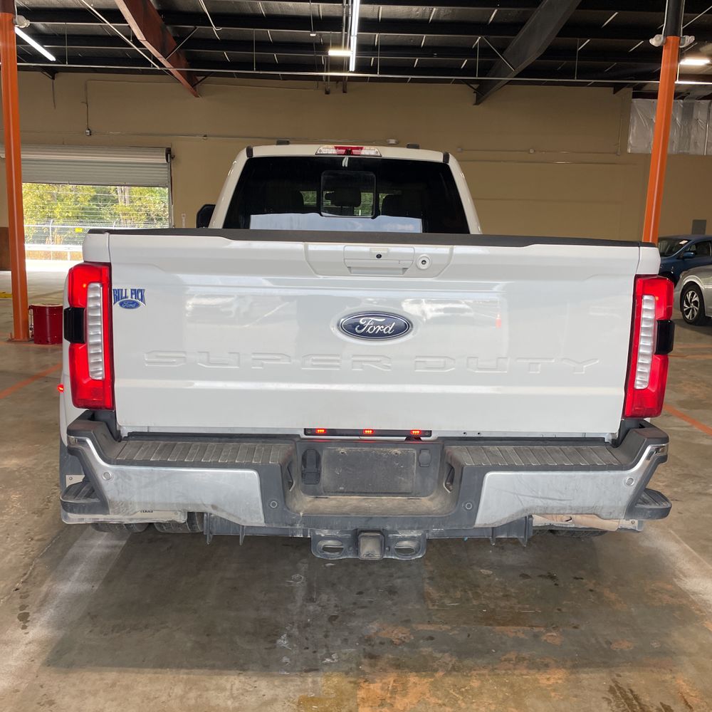 2024 Ford F-350 Super Duty Lariat