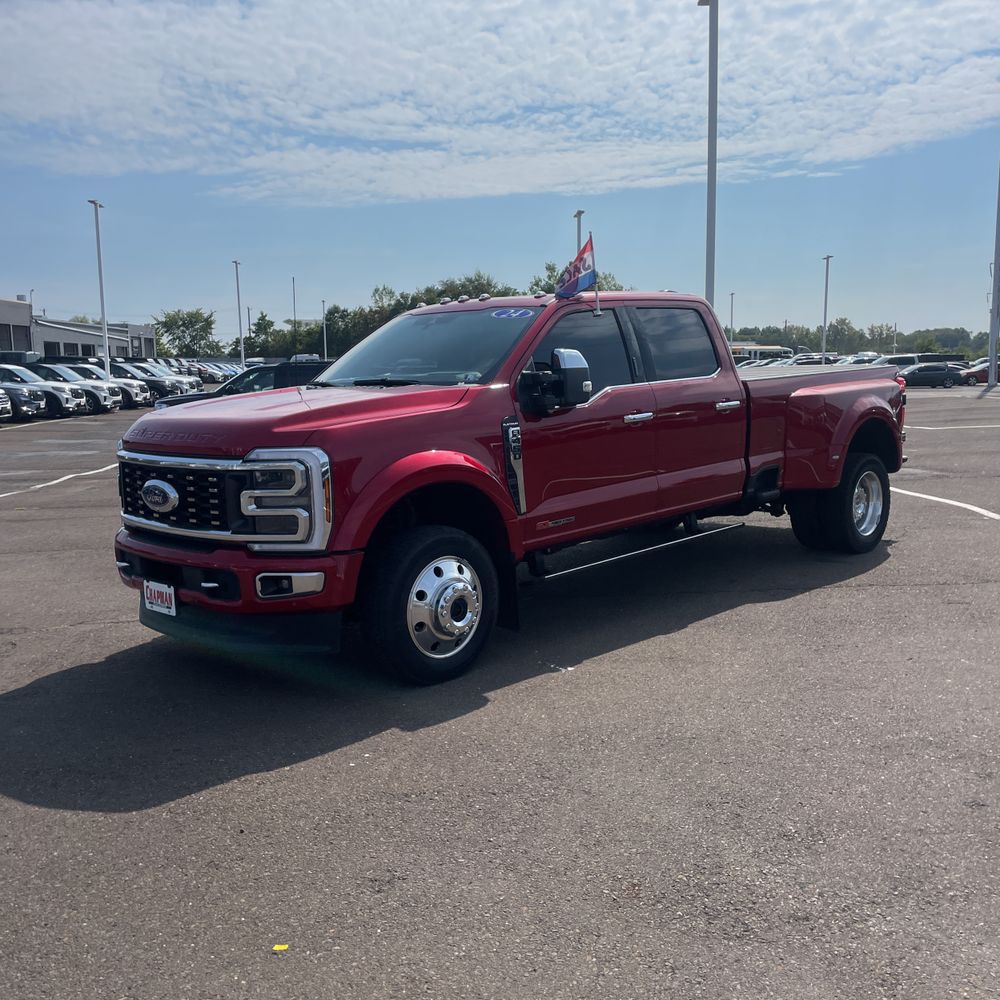 2024 Ford F-450 Super Duty Platinum