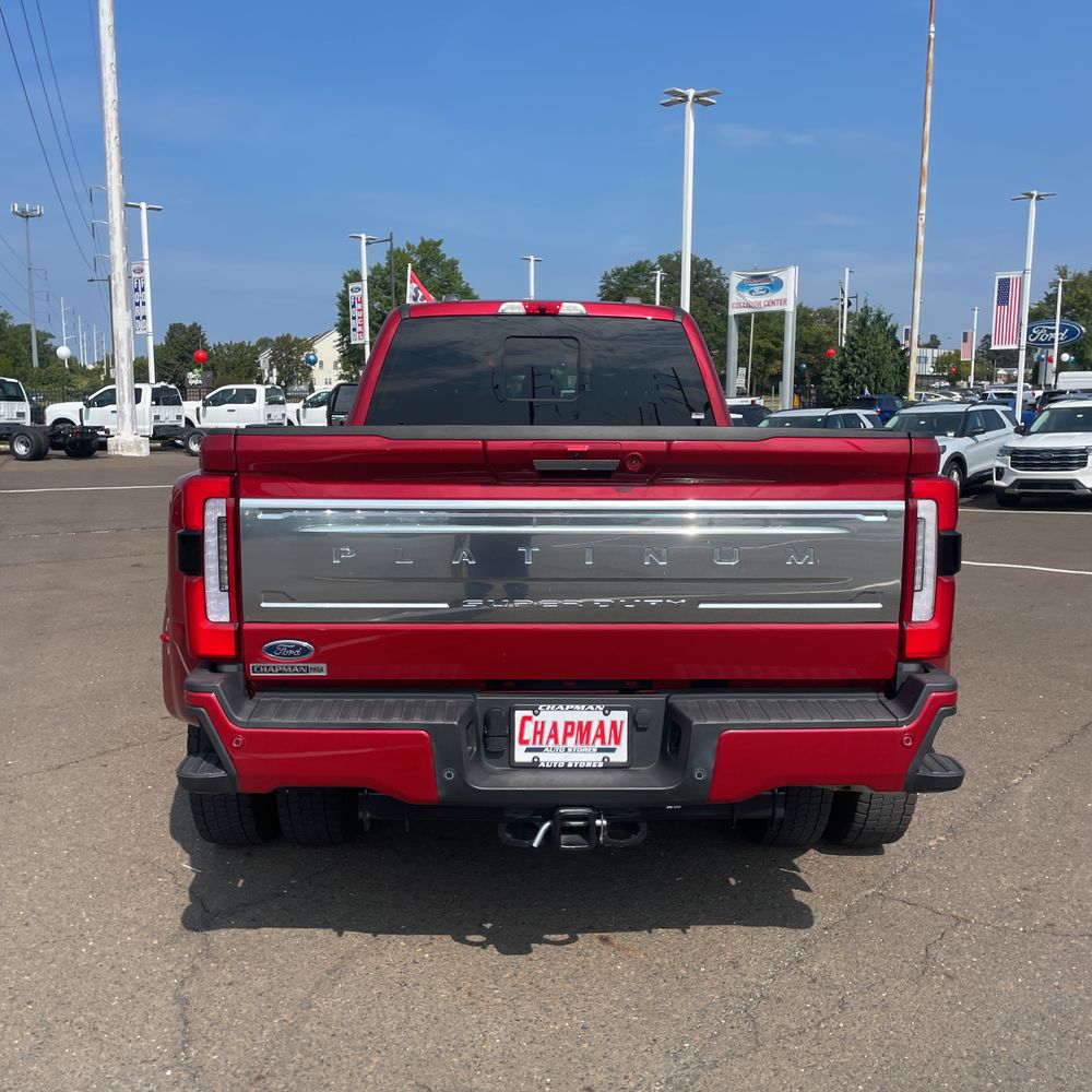 2024 Ford F-450 Super Duty Platinum