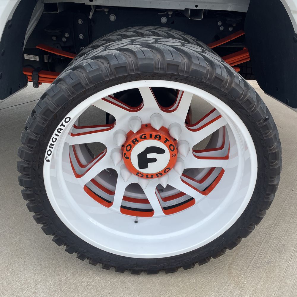 2023 Ford F-450 Super Duty Platinum