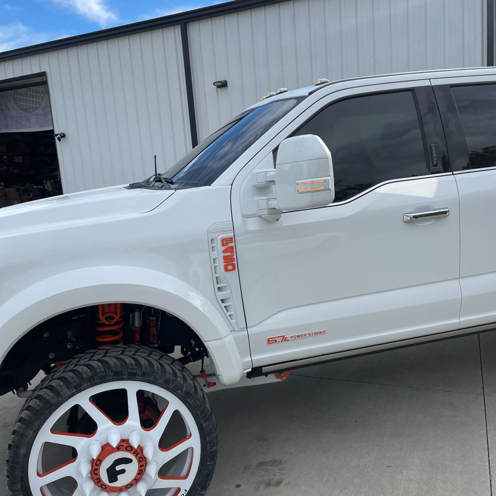 2023 Ford F-450 Super Duty Platinum