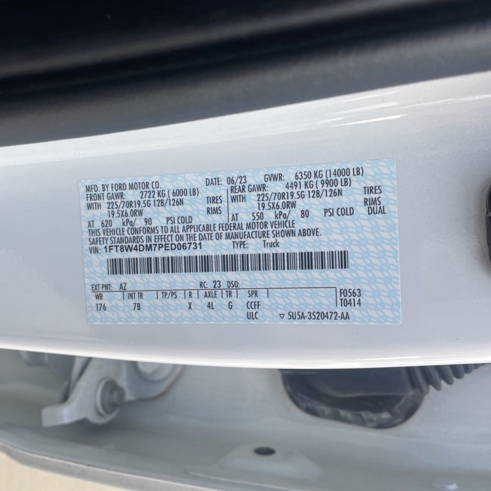 2023 Ford F-450 Super Duty Platinum
