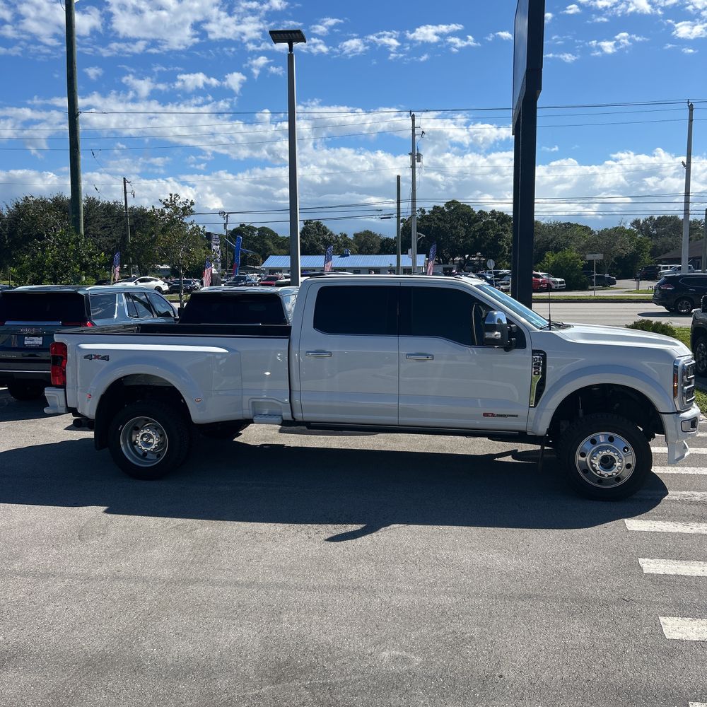 2024 Ford F-450 Super Duty Limited