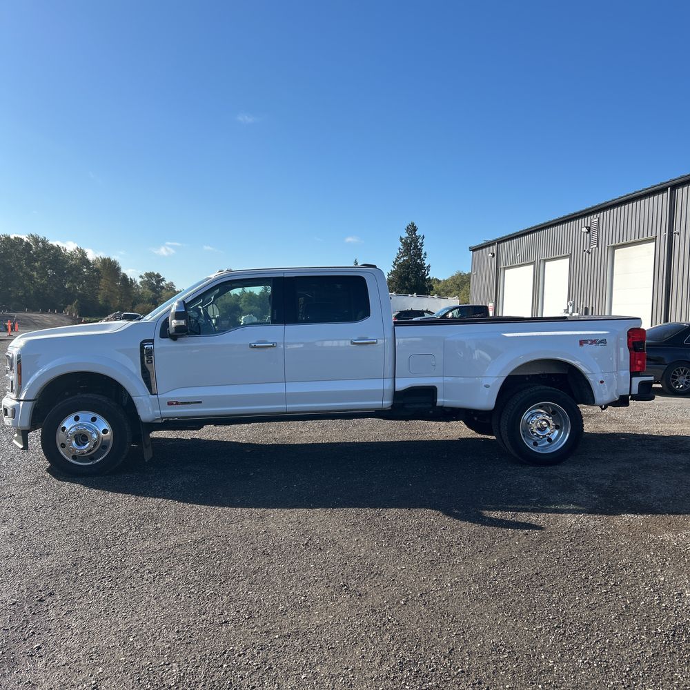 2024 Ford F450 S/D Limited