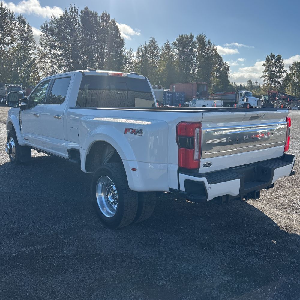 2024 Ford F450 S/D Limited