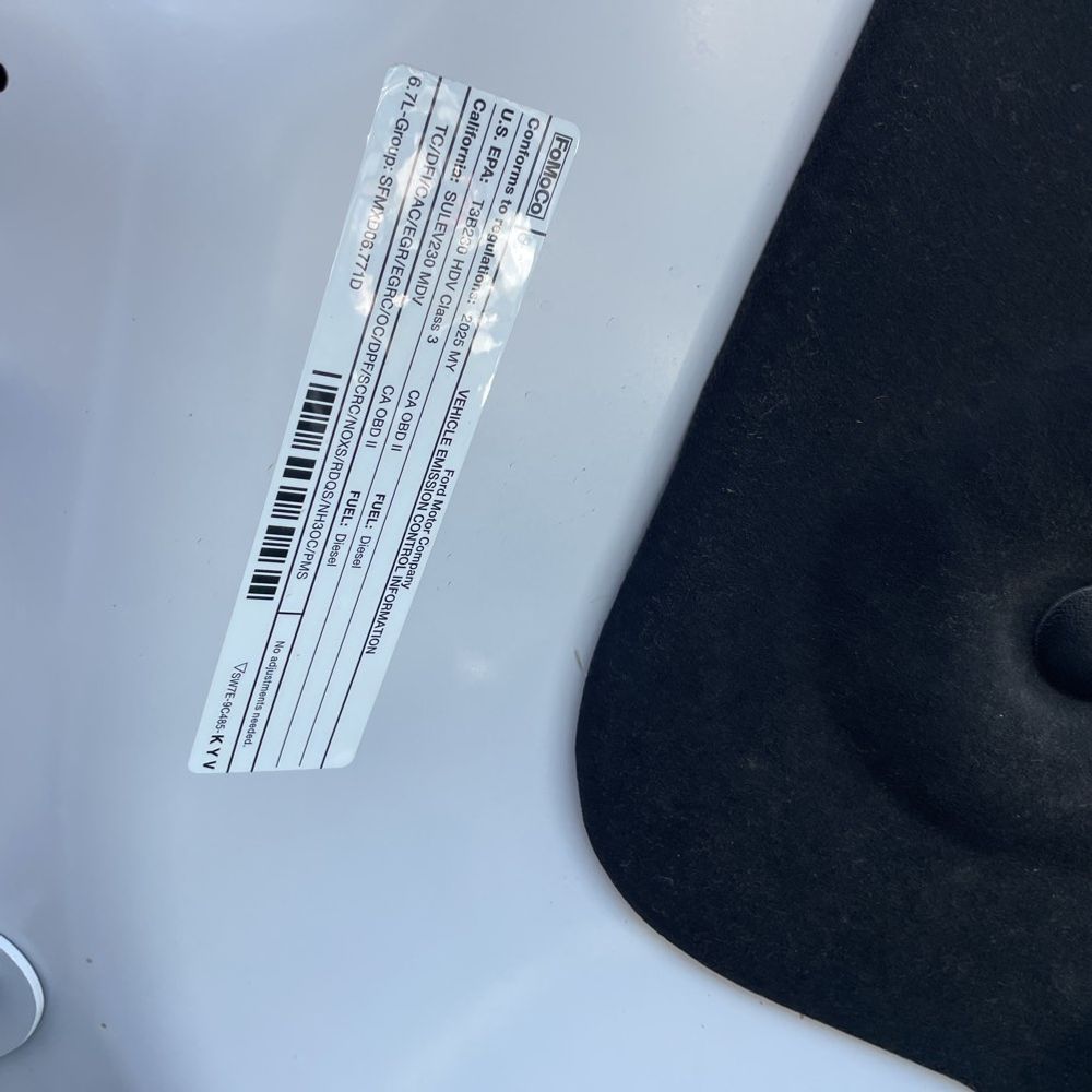 2025 Ford F-450 Super Duty Platinum
