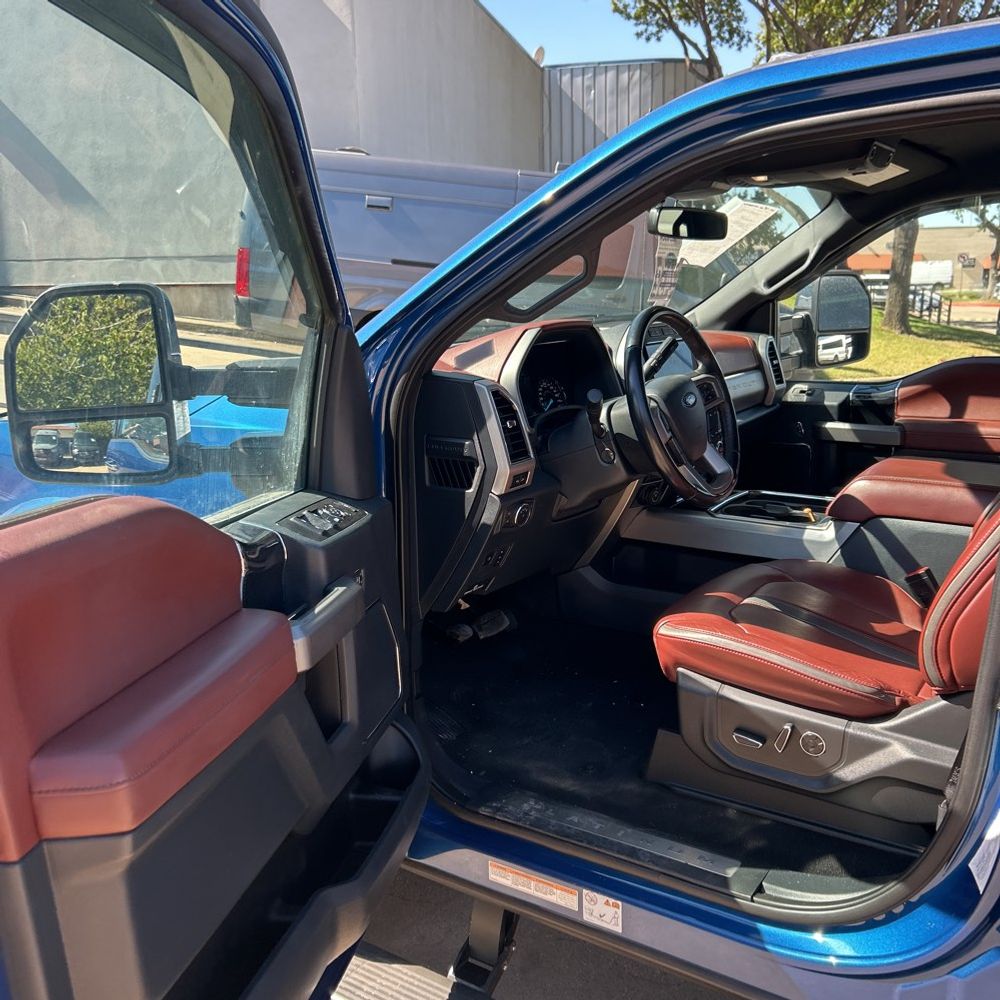 2022 Ford F450SD Platinum