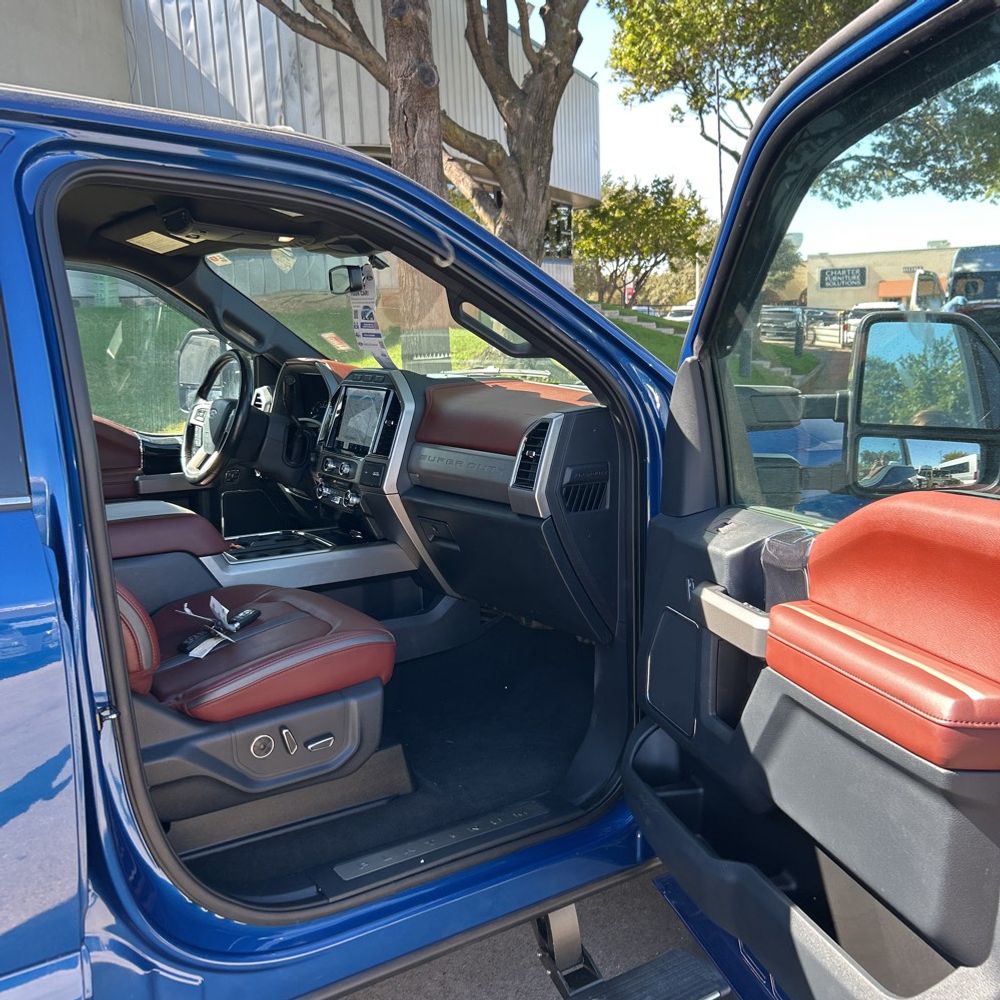 2022 Ford F450SD Platinum