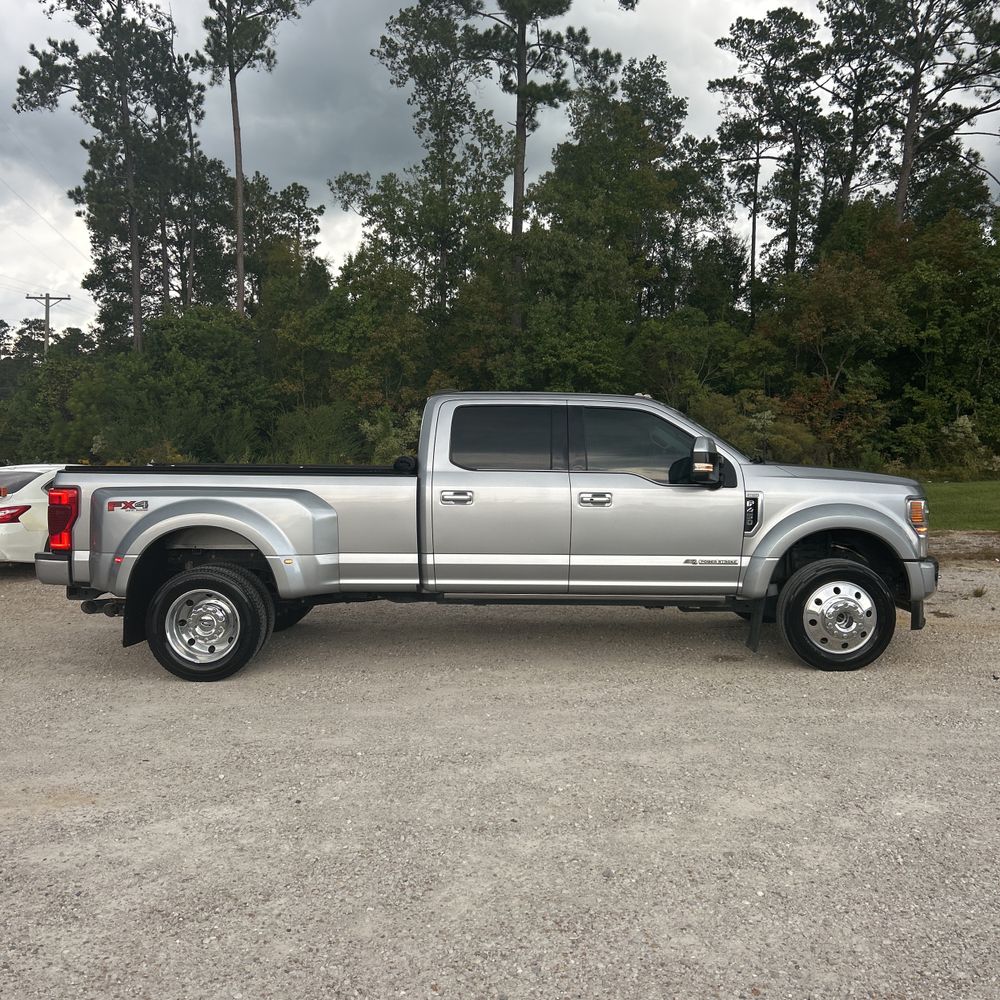 2022 Ford F-450 Super Duty Limited
