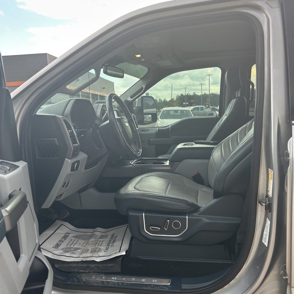 2022 Ford F-450 Super Duty Limited
