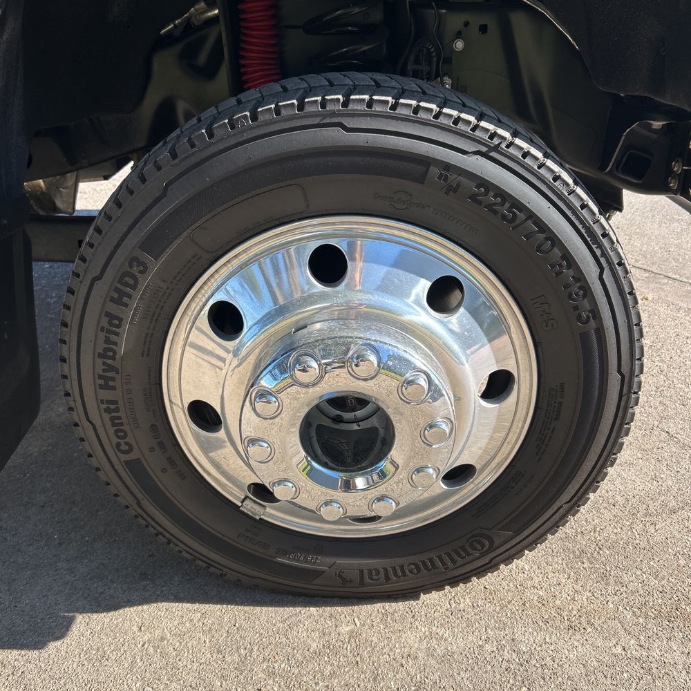2023 Ford F450SD Lariat