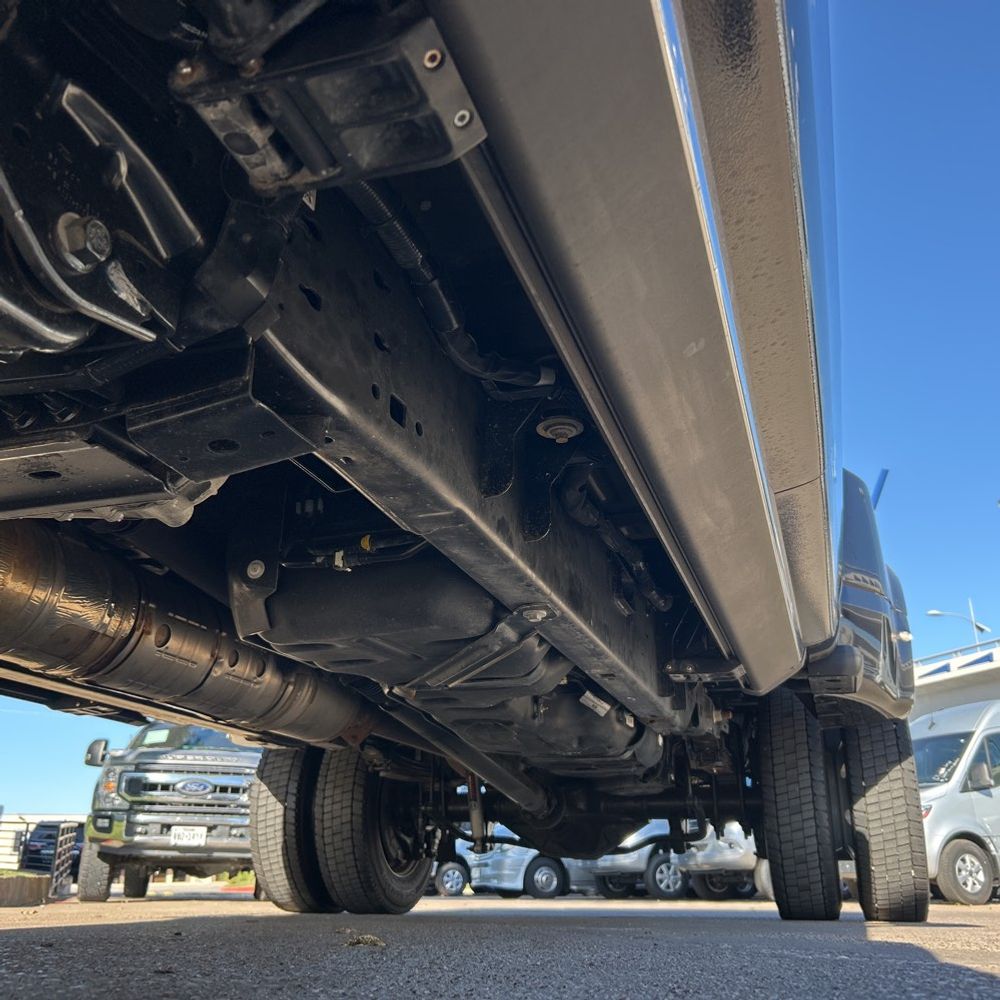 2023 Ford F450SD Lariat