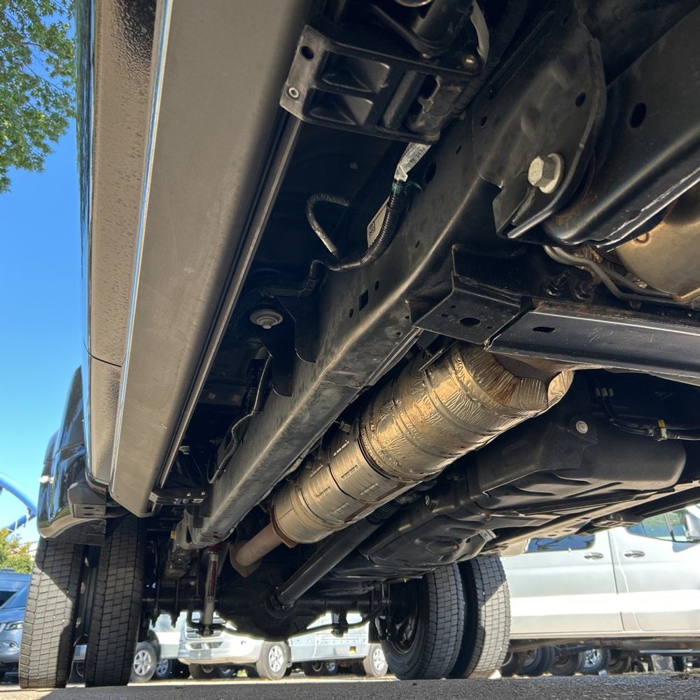 2023 Ford F450SD Lariat