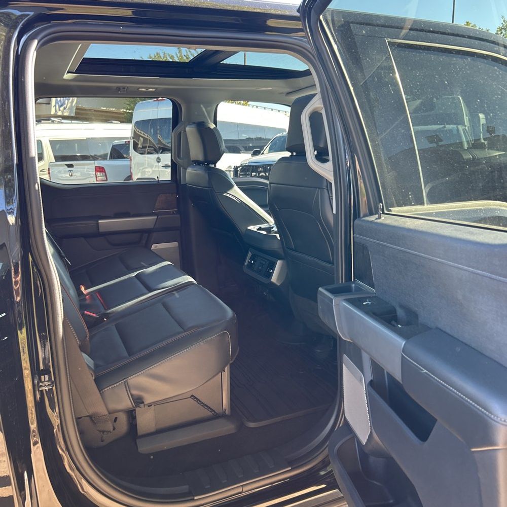 2023 Ford F450SD Lariat