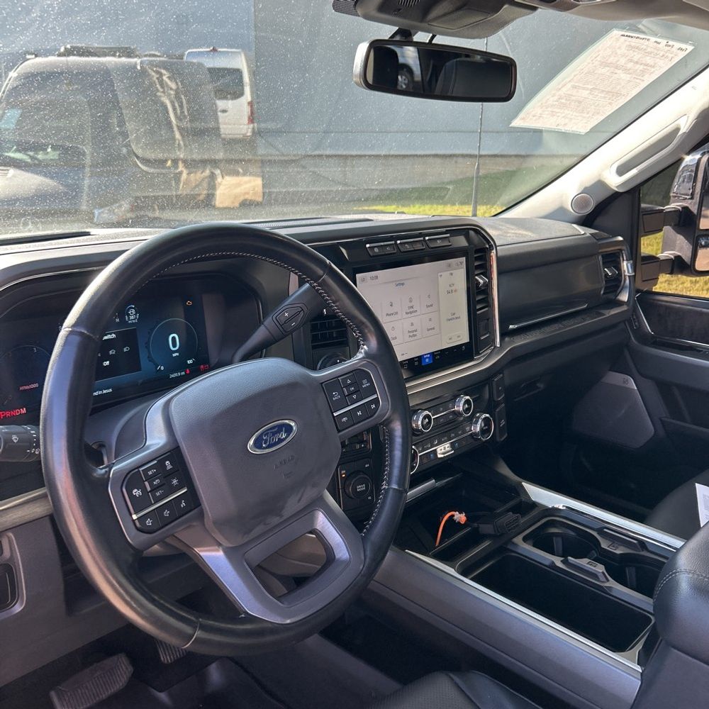 2023 Ford F450SD Lariat