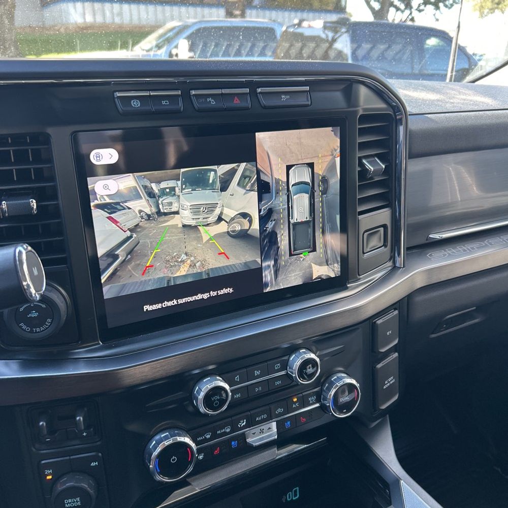 2023 Ford F450SD Lariat
