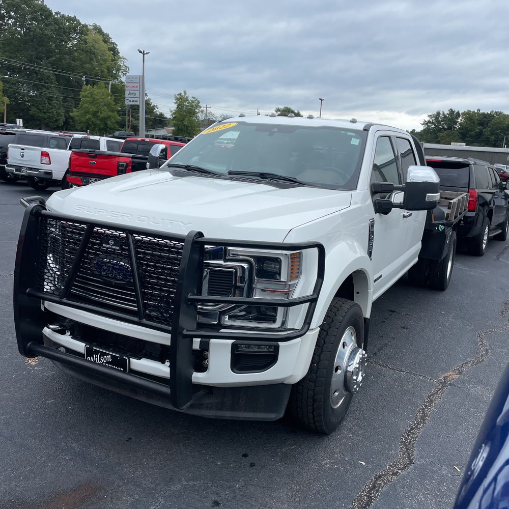 2022 Ford F-450 Super Duty Platinum