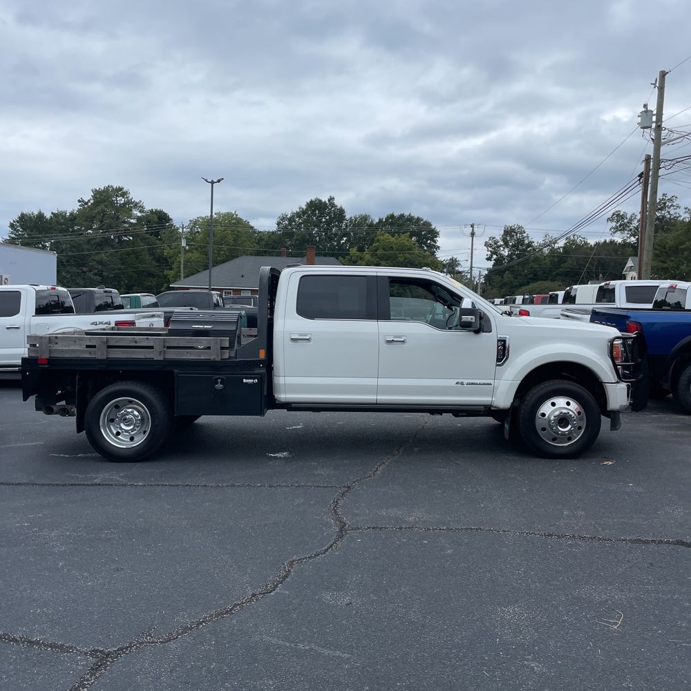 2022 Ford F-450 Super Duty Platinum