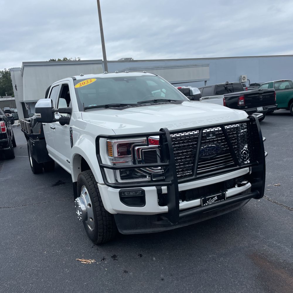 2022 Ford F-450 Super Duty Platinum