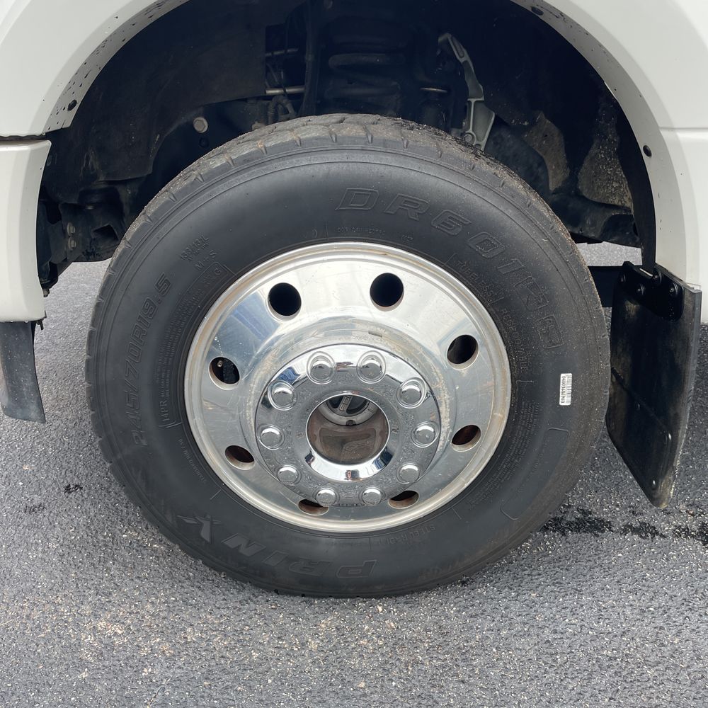 2022 Ford F-450 Super Duty Platinum