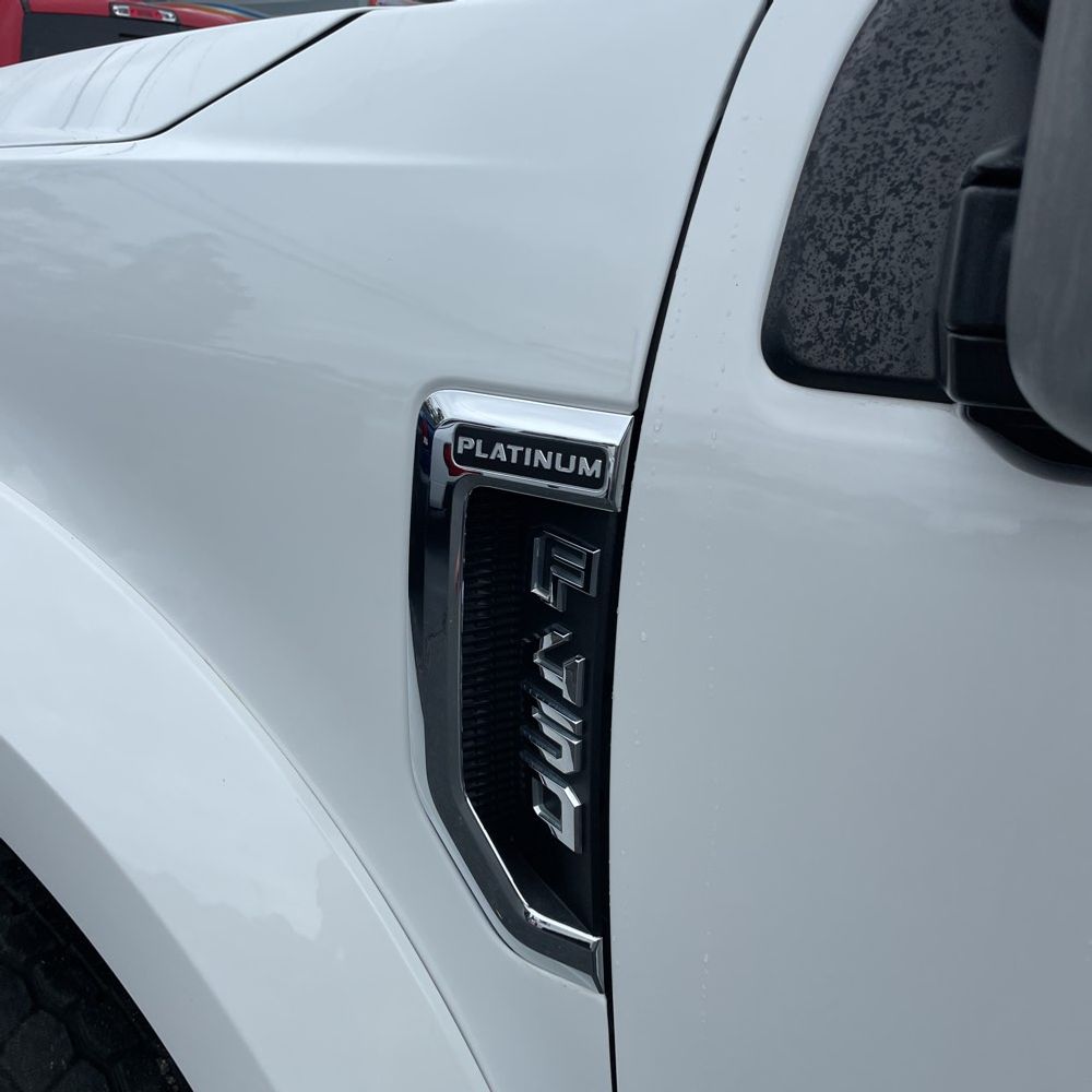 2022 Ford F-450 Super Duty Platinum