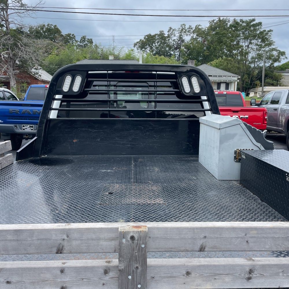 2022 Ford F-450 Super Duty Platinum
