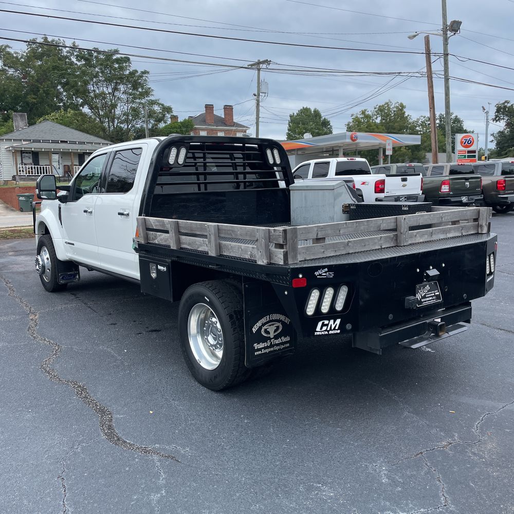 2022 Ford F-450 Super Duty Platinum