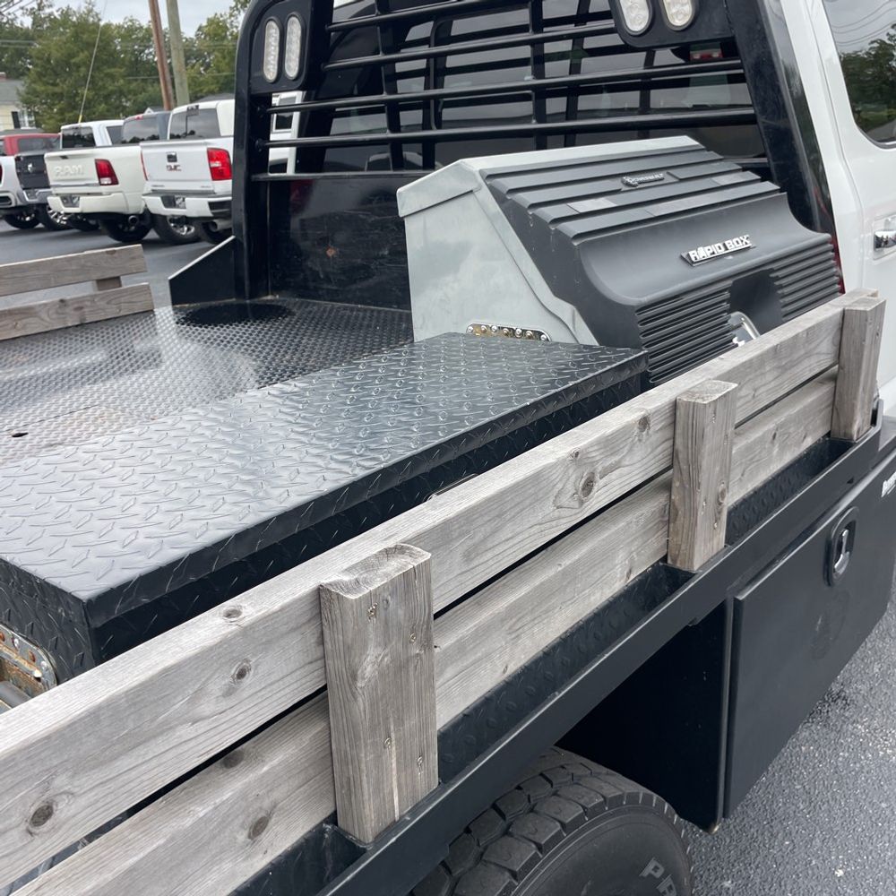2022 Ford F-450 Super Duty Platinum