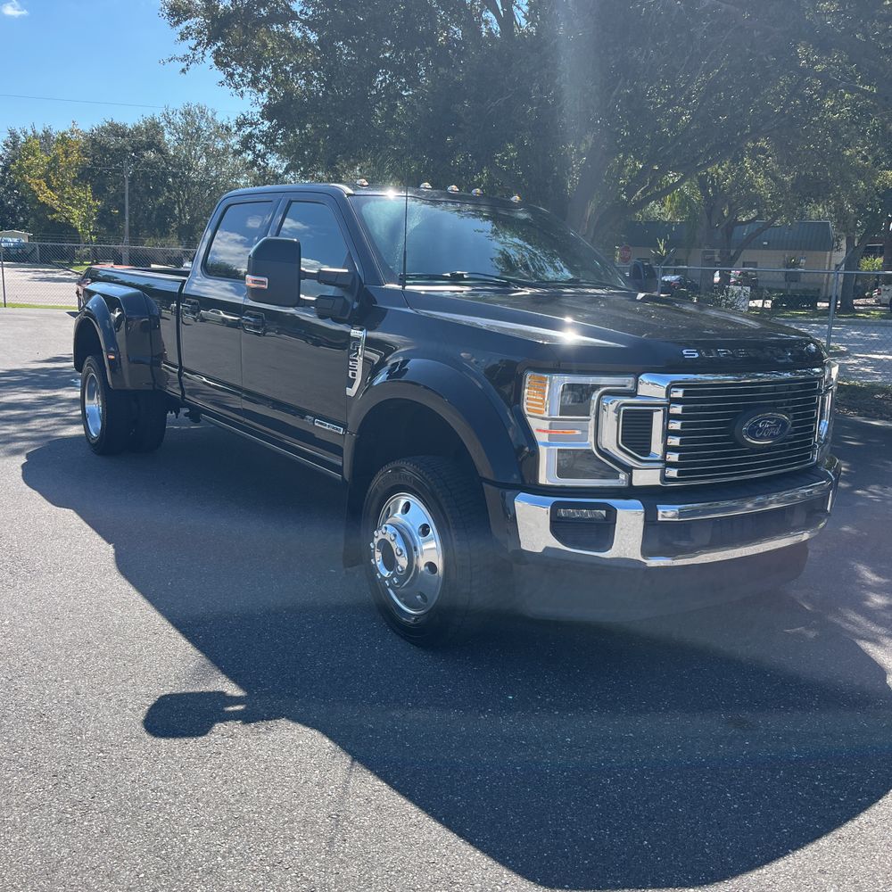 2022 Ford F-450 Super Duty Lariat