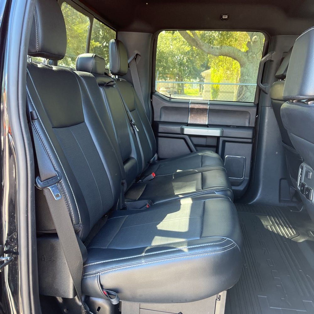 2022 Ford F-450 Super Duty Lariat