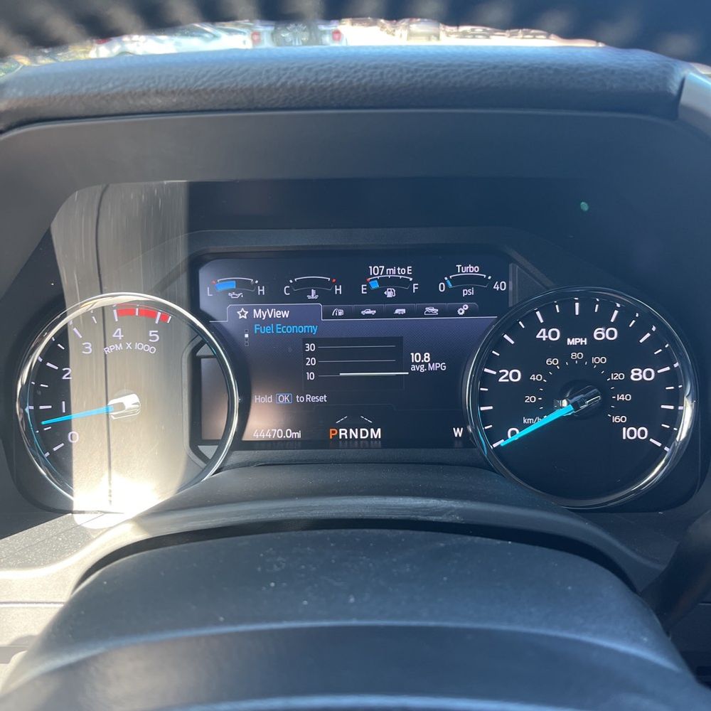2022 Ford F-450 Super Duty Lariat
