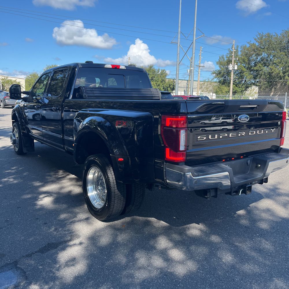 2022 Ford F-450 Super Duty Lariat