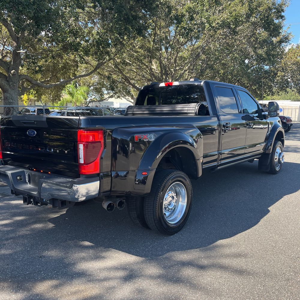 2022 Ford F-450 Super Duty Lariat