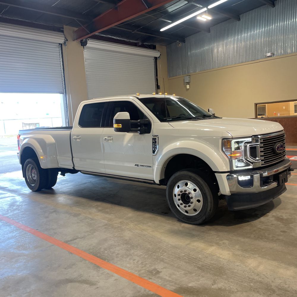 2022 Ford F-450 Super Duty Lariat