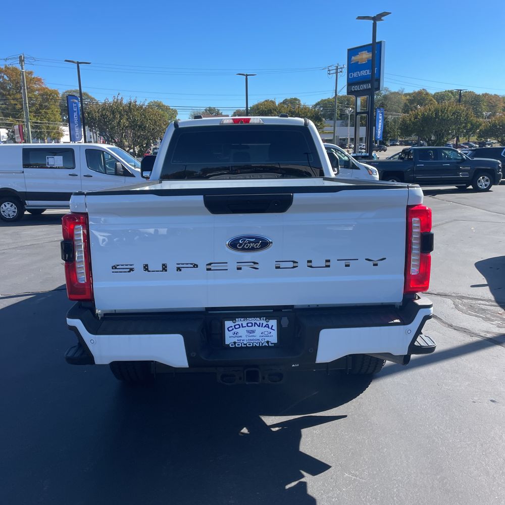 2023 Ford F-350 Super Duty XL