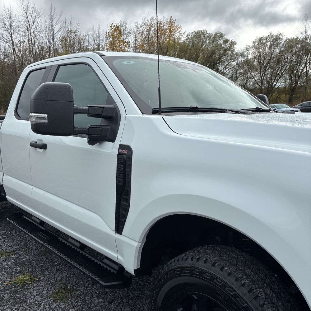 2025 Ford F-350 Super Duty XL