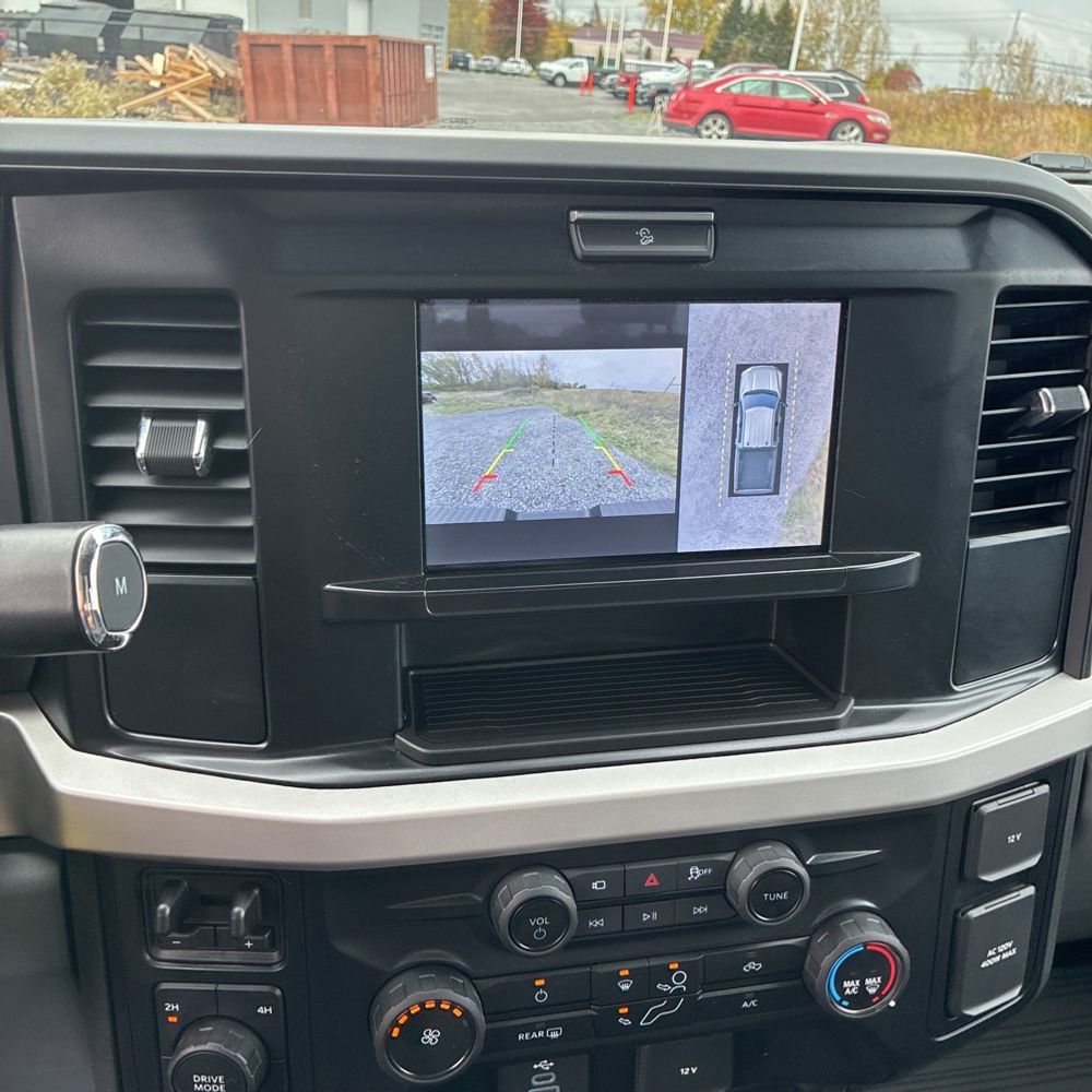 2025 Ford F-350 Super Duty XL