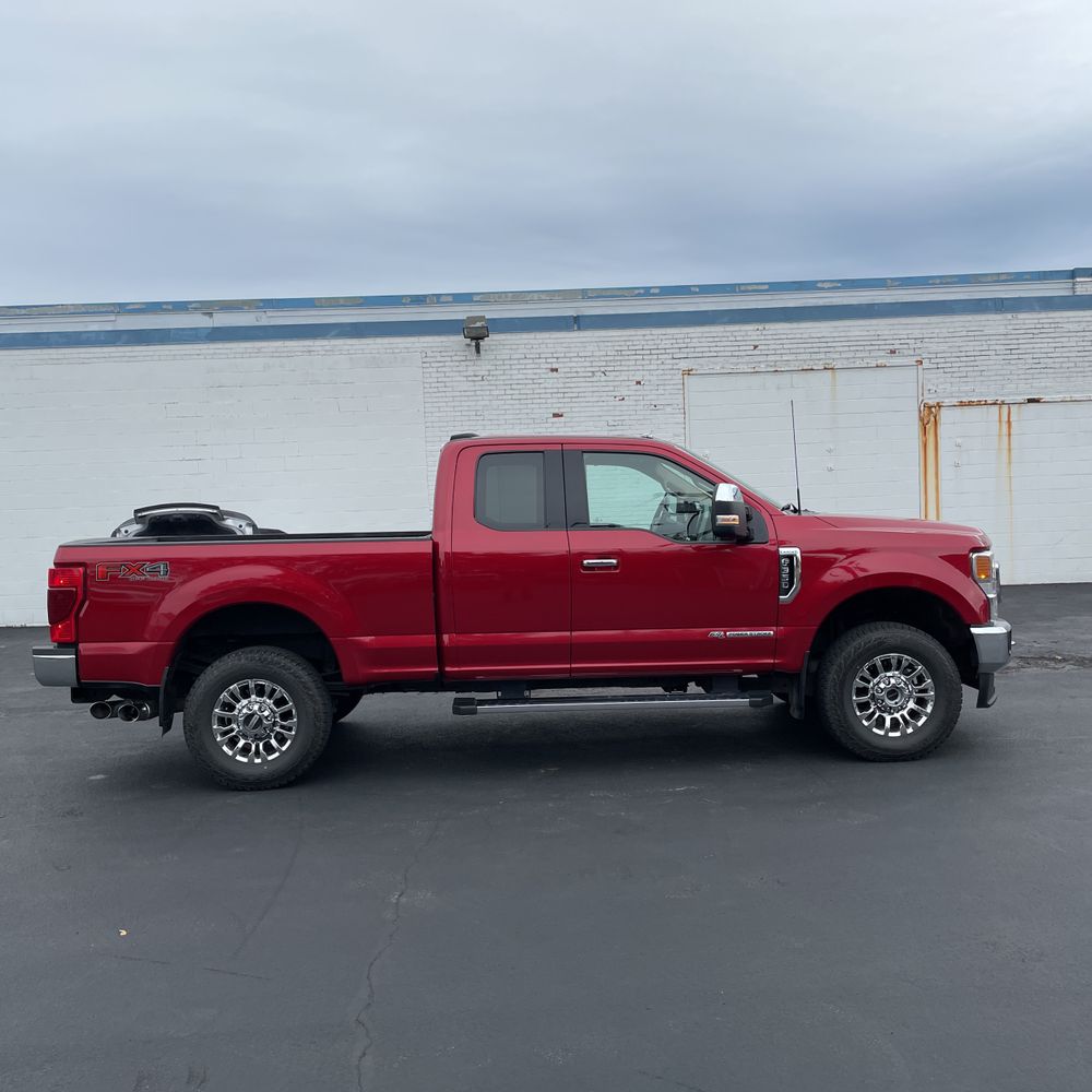 2022 Ford F-350 Super Duty Lariat