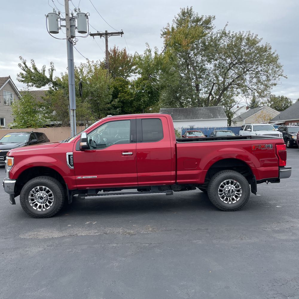 2022 Ford F-350 Super Duty Lariat
