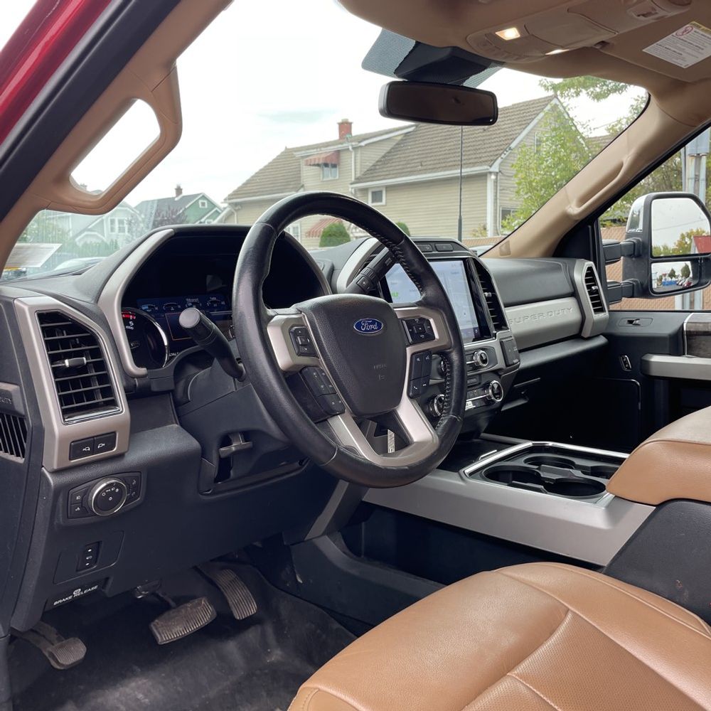 2022 Ford F-350 Super Duty Lariat